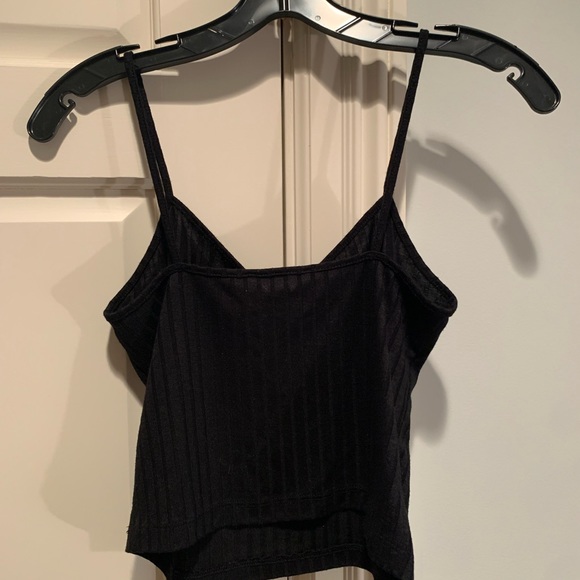 Black ribbed button up cropped Tank Top Forever 21 with - Picture 2 of 3
